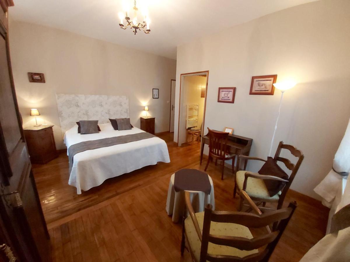Maison D'Hotes Le Chateau De Puxe מראה חיצוני תמונה