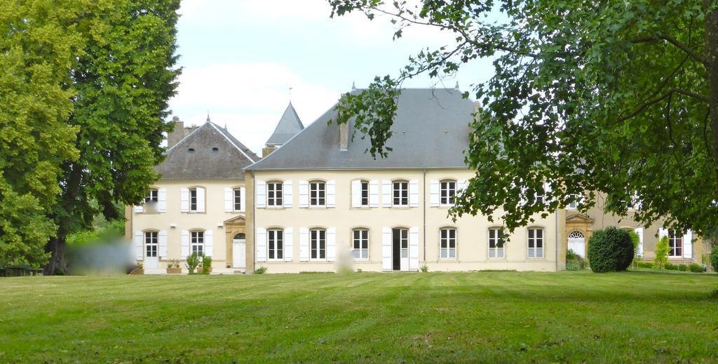 Maison D'Hotes Le Chateau De Puxe מראה חיצוני תמונה