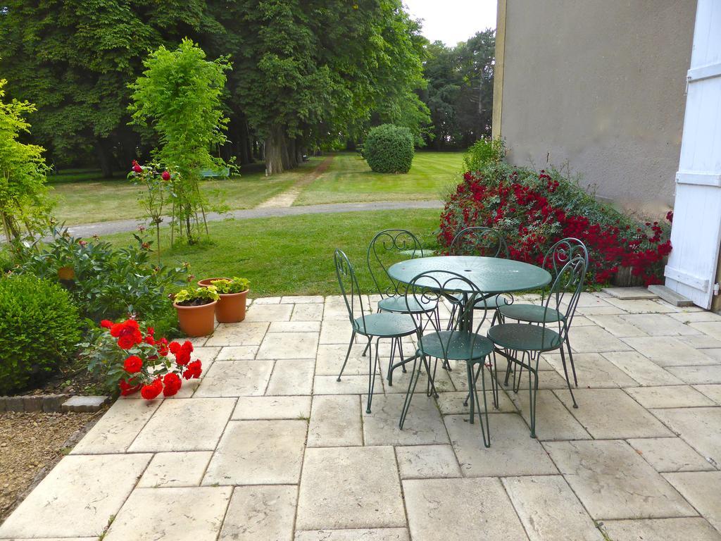 Maison D'Hotes Le Chateau De Puxe מראה חיצוני תמונה